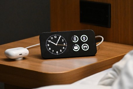 Stand by clock on a bedside table, IOS 17 Update